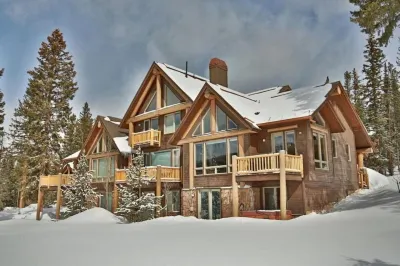 Perfect Mountain Getaway Close to Winter Park Village! Hotels near Snowblaze Condominiums