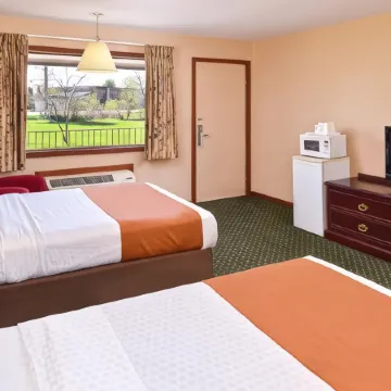 Americas Best Value Inn Plattsburgh