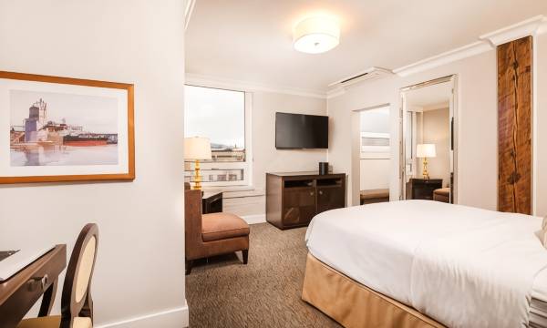 The Mark Spencer Hotel