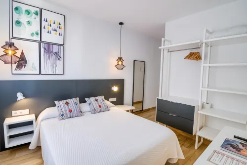 Hostal la Isla - Pensions