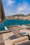 Demi Hotel - Bjergudsigt