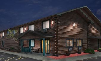 Super 8 by Wyndham Ticonderoga