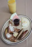 Days Inn by Wyndham Show Low - breakfast
