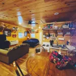 Peaceful and quiet cabin with keypad entry for convenient self check in.