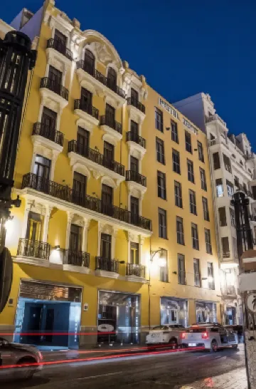 瓦倫西亞澤尼特酒店 鄰近瓦倫西亞鬥牛場的酒店