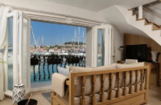 Cesme Marina Konukevi