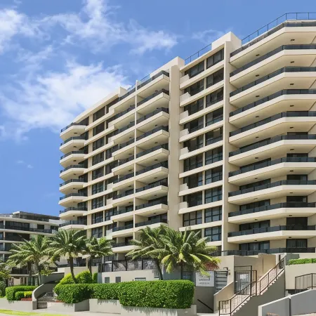 Clubb Coolum Beach Resort Sunshine Coast