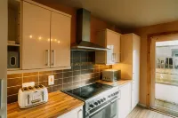 Inverness Holiday House - 2-Star