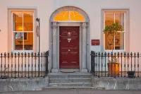 Long Quay House Hotels in 