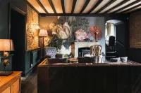 The Bull Hotel Hotels in Lechlade