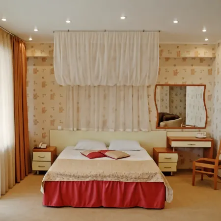 Парадиз Отели рядом с достопримечательностью «Имеретинский пляж»