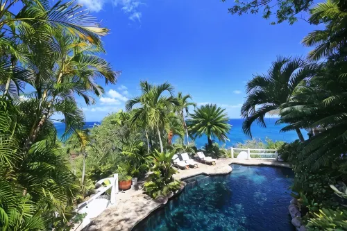 Smuggler's Nest - Exotic & Romantic Villa 2 Bedroom Villa by RedAwning