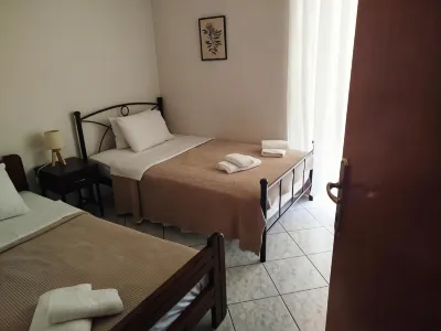 Small Apartment Trikala Hotel di 