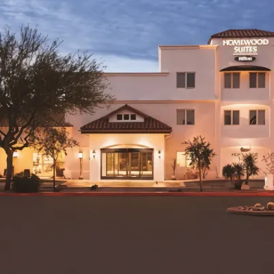 圖森聖飛利浦廣場大學Homewood Suites by Hilton Tucson Clay Co-Op附近的飯店