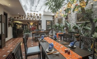 De Syloia  Hotel Hanoi
