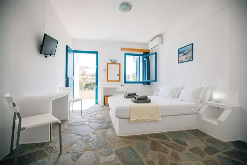 Lagada Beach Hotel