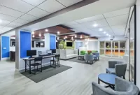 홀리데이 인 익스프레스 호텔 & 스위트 댈러스 루이스빌