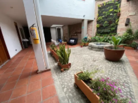 卡薩佈雷斯酒店