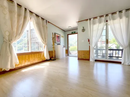 Inje Cloud Stay Pension Отели рядом с достопримечательностью «The 38th Parallel»