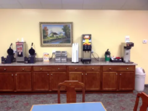 Days Inn by Wyndham Fayetteville-South/I-95 Exit 49