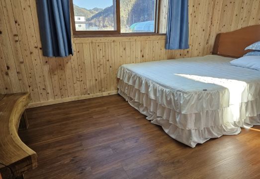 풍차와시냇물 전경