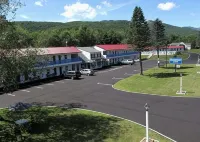 Rodeway Inn Lincoln I-93 - Parkering