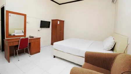Hotel Citra Celebes Отели в г. Rappocini