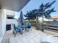 Studio with terrace, sea and mountain view