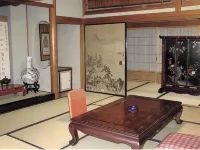 持明院