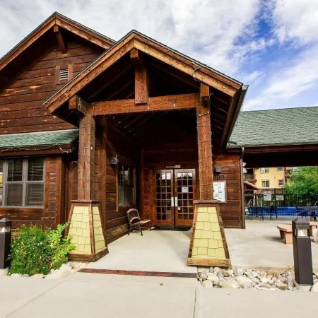 Trailhead Lodge One Bedroom 801 Condo by RedAwning