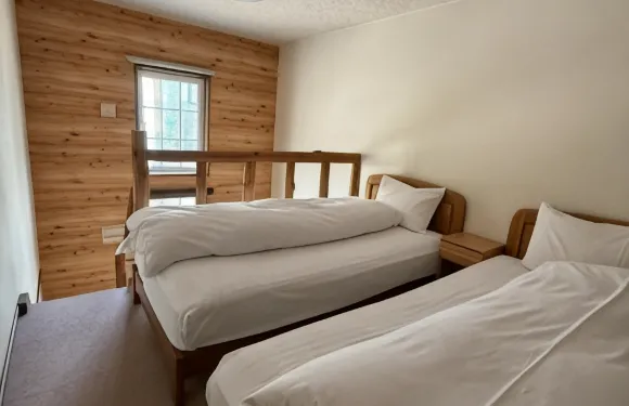 新白熊膳食酒店