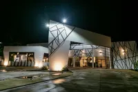 D' la Torre Hotel - 3-Star