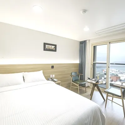 Harbor Hotel Hotel dekat Perpustakaan Jeju Miracle