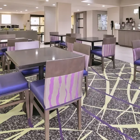 Comfort Inn & Suites Frisco - Plano