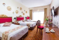 Senyum World Hotel