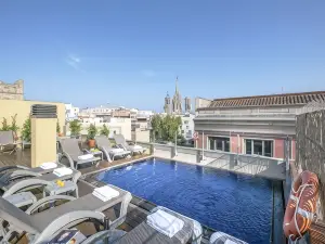 Catedral Apartments by Aspasios