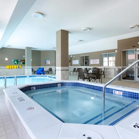 Drury Inn & Suites Grand Rapids