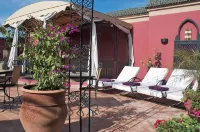 Riad Kantarell Hotels in 