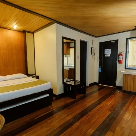 Lispher Inn