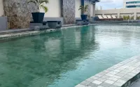 Aryaduta Palembang - Pool