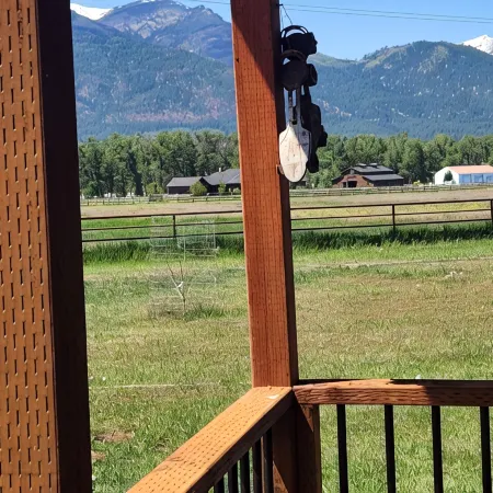 The Bunkhouse Tiny home with a farm feel.with WiFi,and AC.