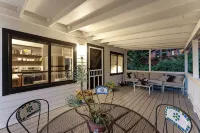Melody Vineyard Cottage - Homestays