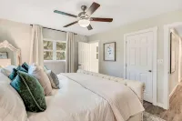 Luxury Home Just 5 Min from Main St - Boutique
