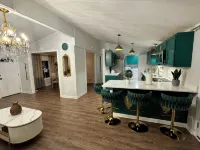 Charming luxurious  2-bedroom house  in enchanting Cape Charles