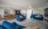 Spacious House with Private Pool - บังกะโล
