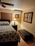 Charming 4-bedroom "Pine Hill Home" in Arnold near Big Trees Park & Bear Valley