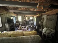 Charming pet friendly 2-bedroom cabin in lovely Monroe with WiFi, AC - 3-Star