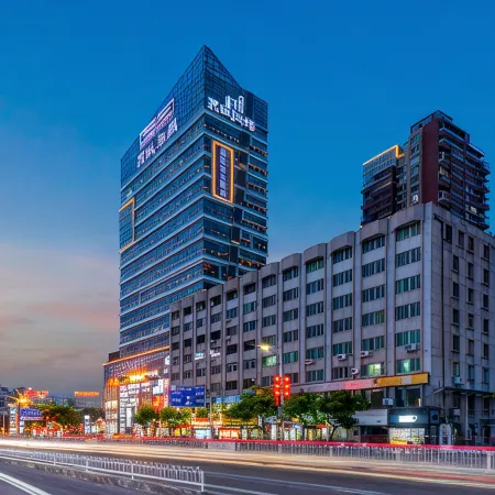 Ding Sheng Yun Tian Hotel