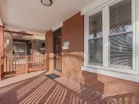Private Basement Suite – Completely Separate Hotels near Bronzeville Children's Museum