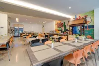 Prima Hotel Ratulangi Makassar by LIFE - servizio colazione